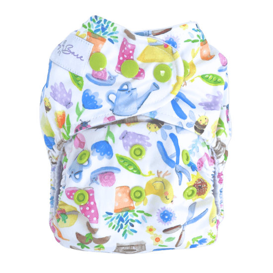 Cloth nappy with garden print
