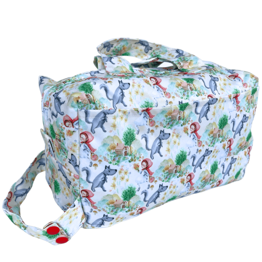 Pod wet bag with nursery print