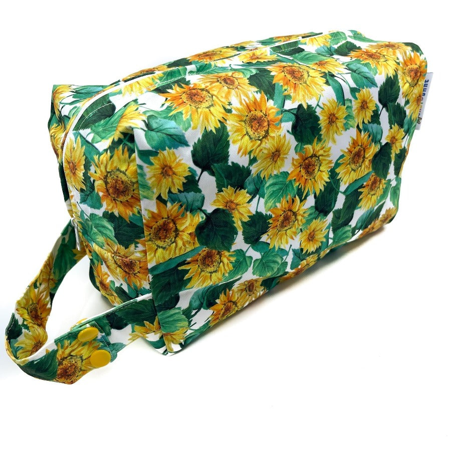 Pod bag with sunflowers. 