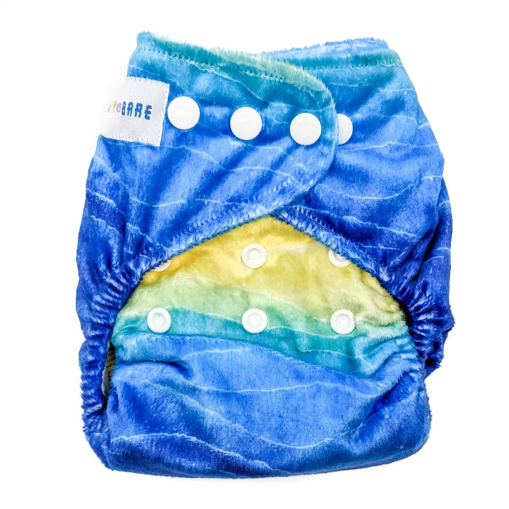 Load image into Gallery viewer, Beach printed cloth nappy

