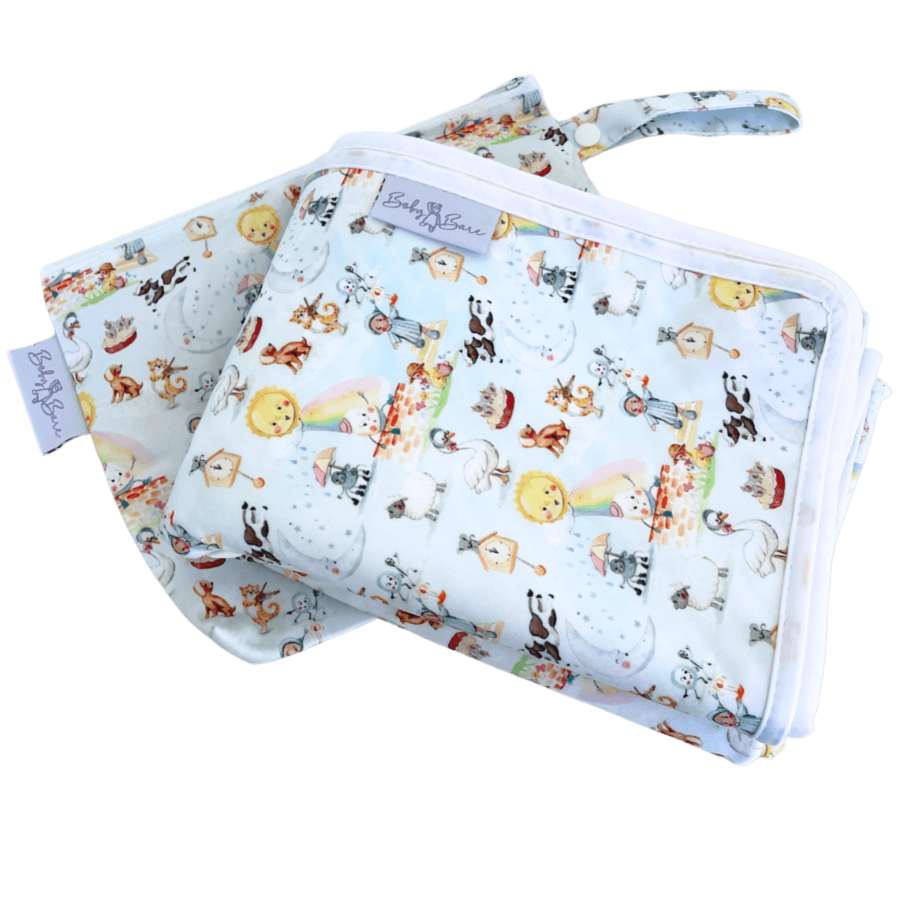 
                  
                    Change mat with matching bag
                  
                