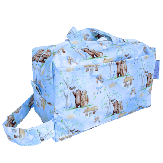 Load image into Gallery viewer, Pod wet bag with goldilocks print

