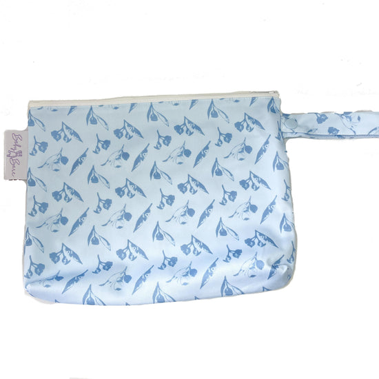 Load image into Gallery viewer, Wet Bag - Mini - Nursery Classics - Baby Bare Cloth Nappies
